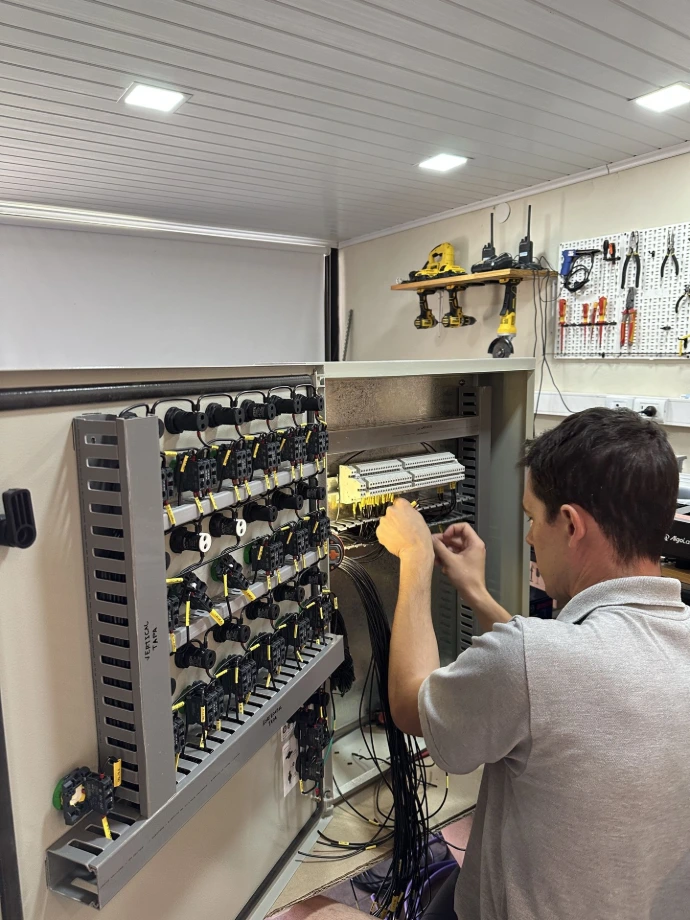  Tablero eléctrico industrial de comando
